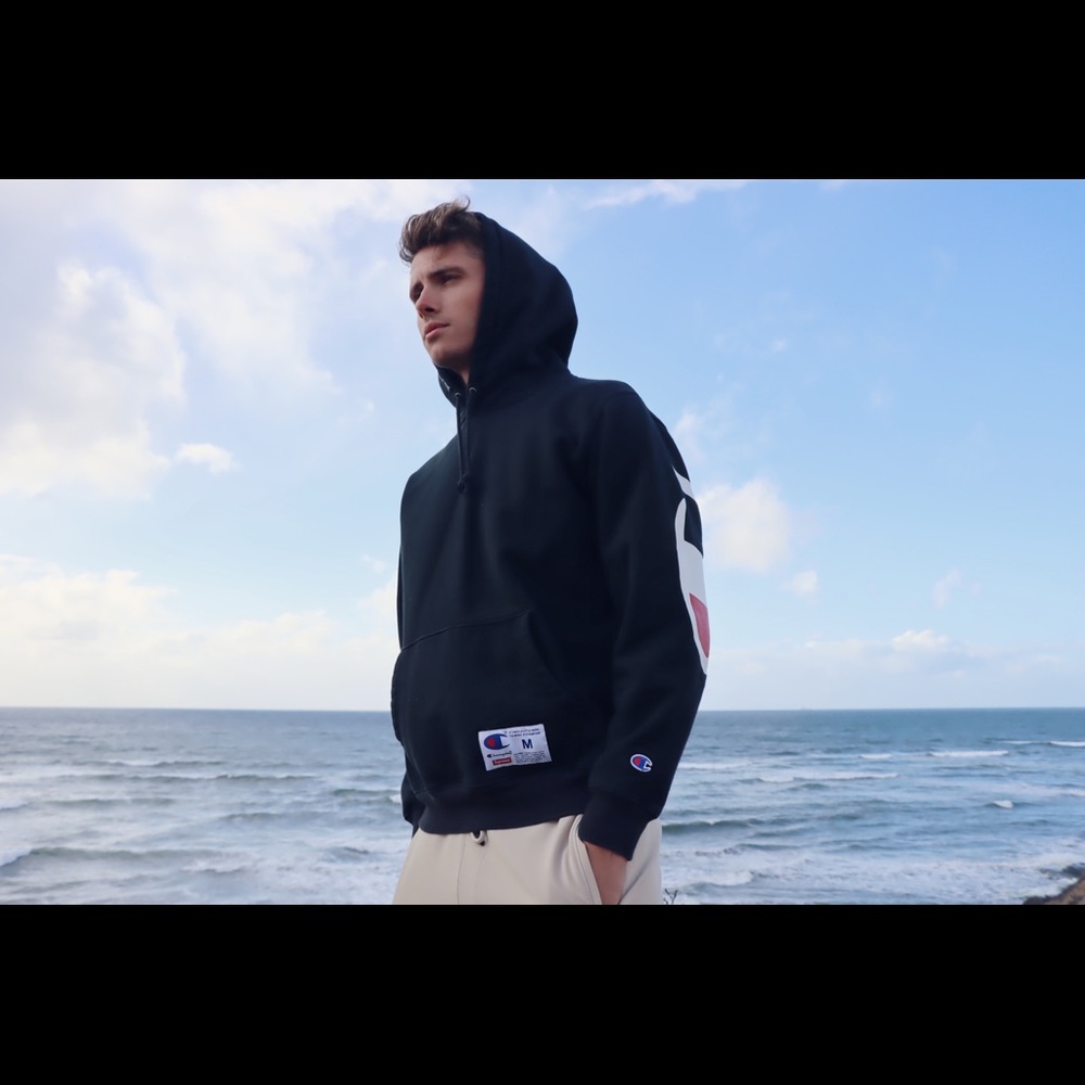 Supreme champion hoodie